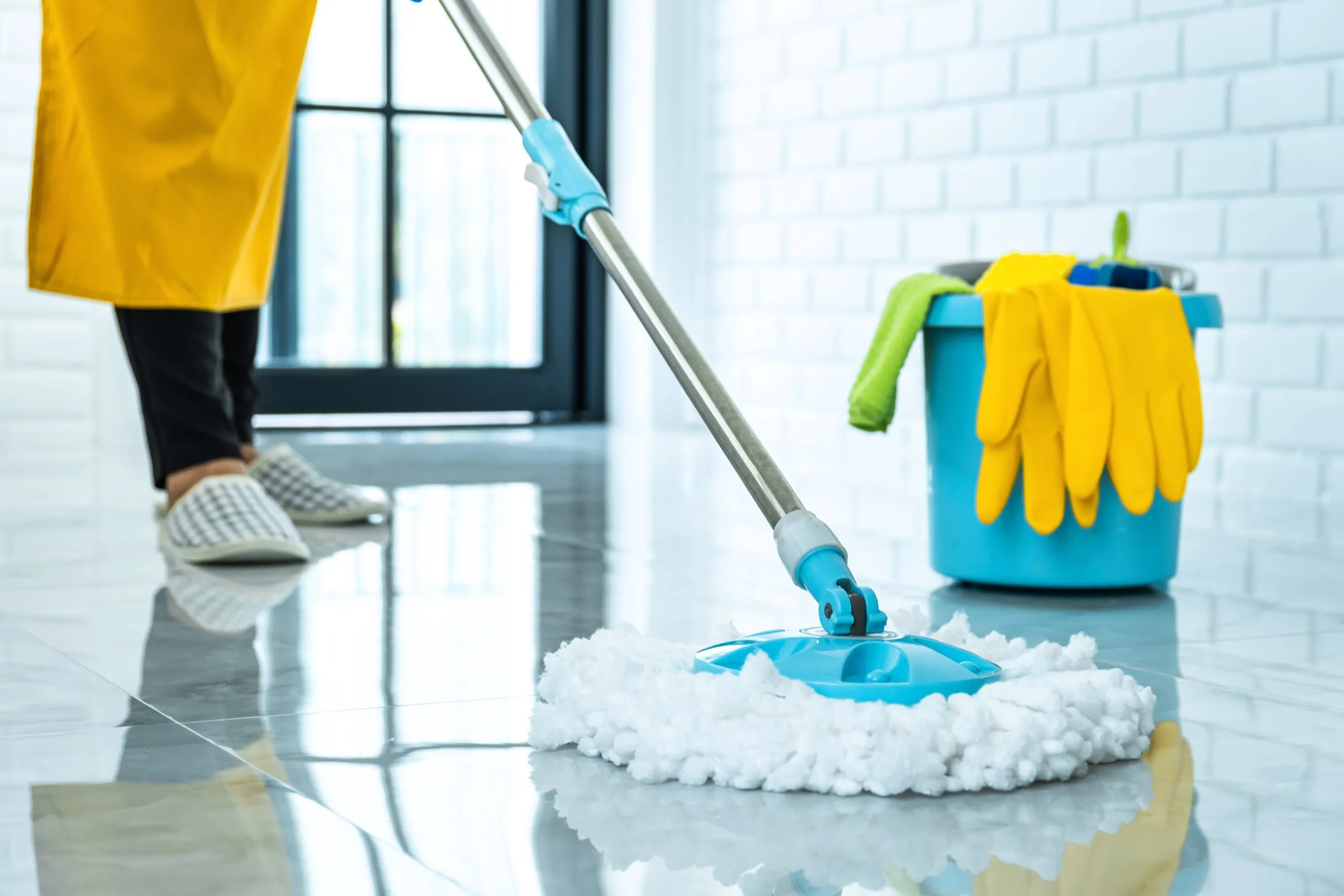 Wash Away the Winter Grime with These Amazing 10 Spring Cleaning Sales